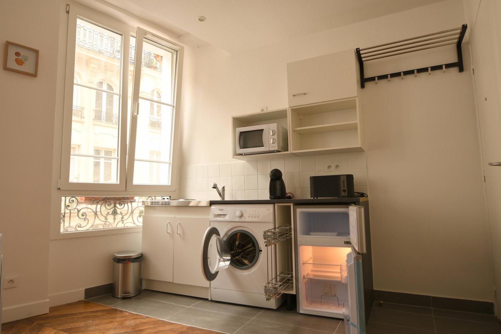Hotel D'Orleans Paris Gare De L'Est Ngoại thất bức ảnh