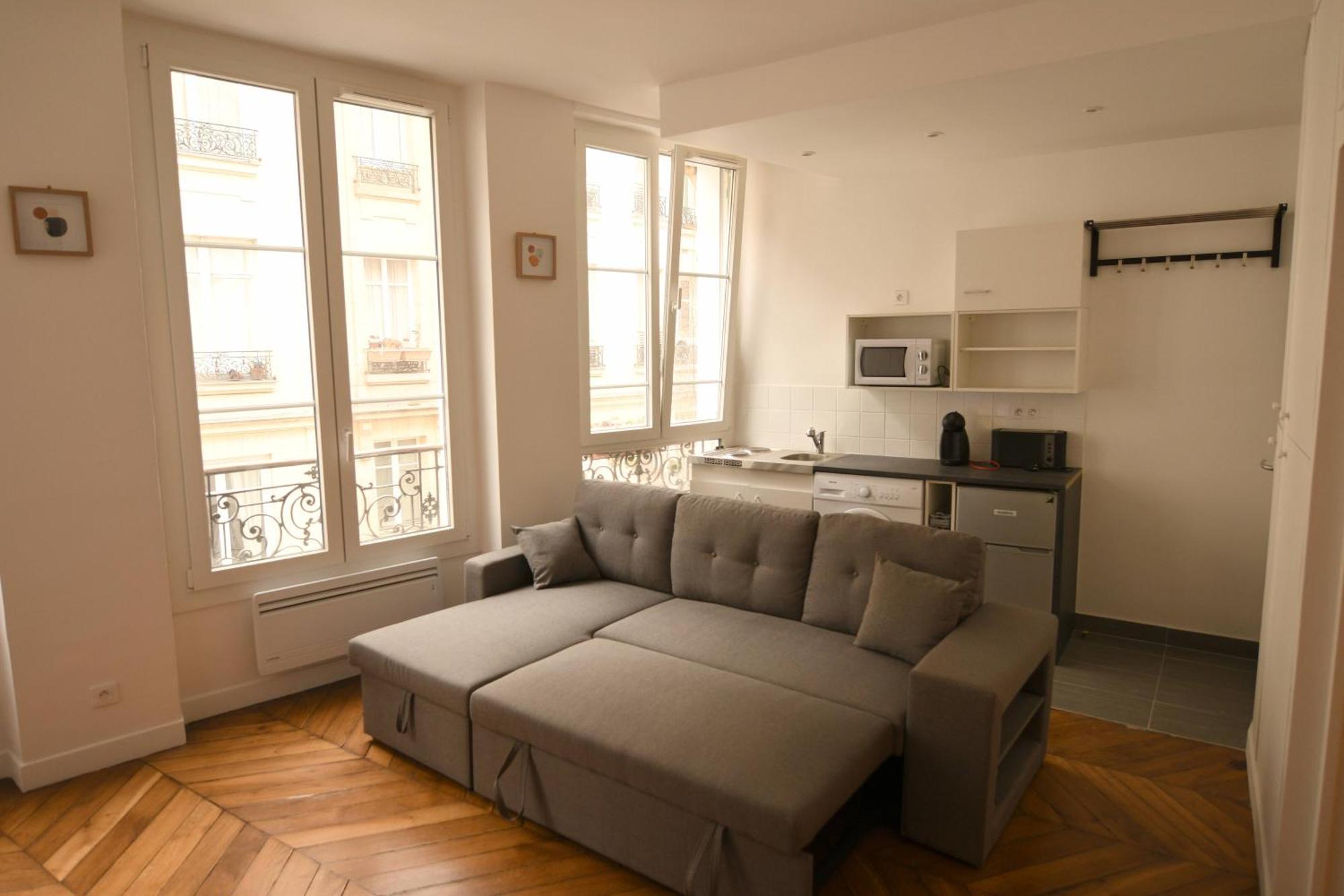 Hotel D'Orleans Paris Gare De L'Est Ngoại thất bức ảnh